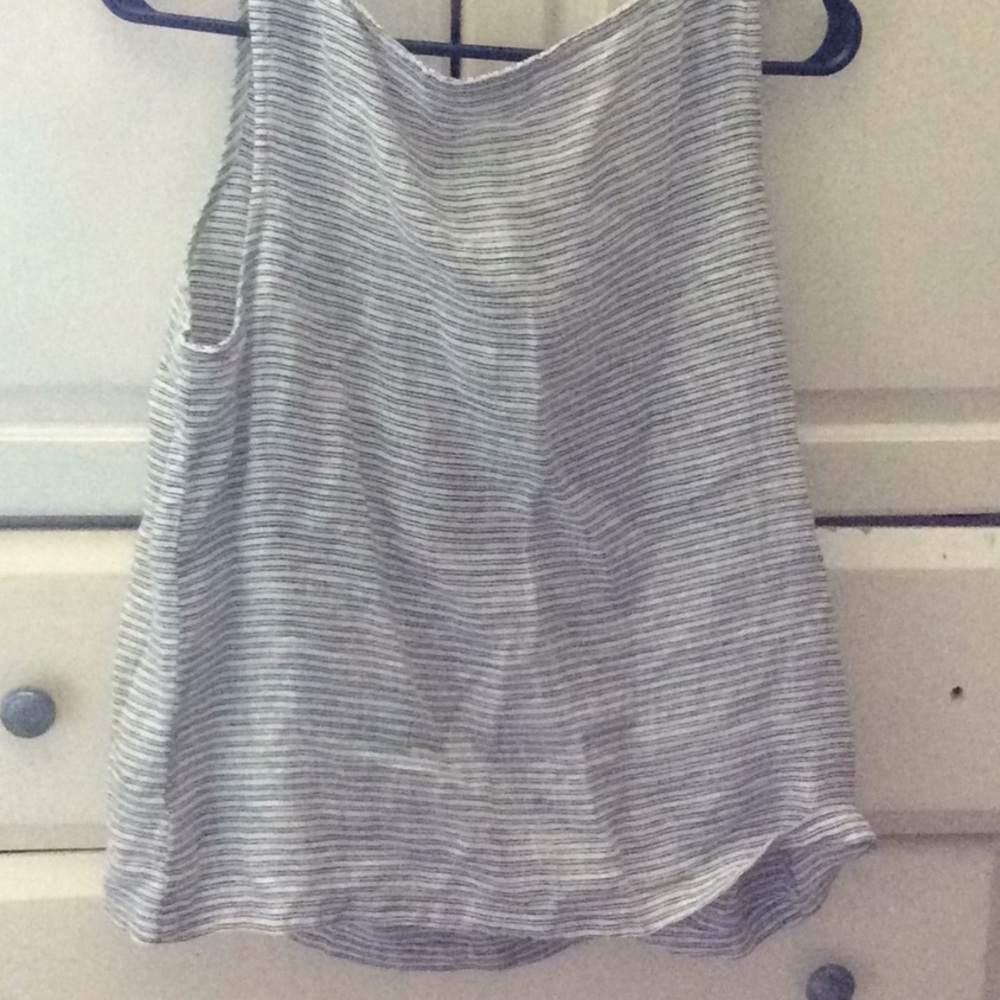Tank top - Picture 2 of 2